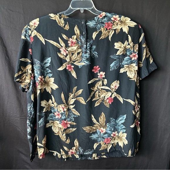Rena Rowan Floral Silk Tops - Picture 2 of 5